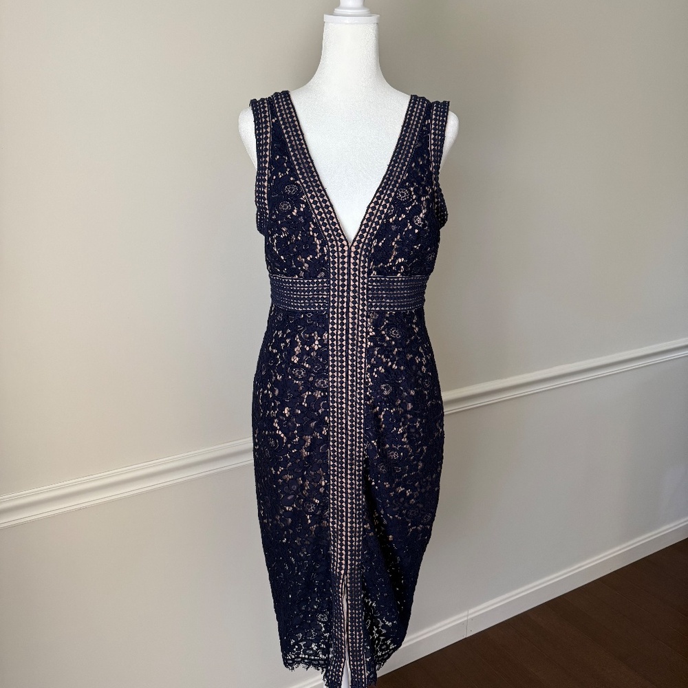 NWT Navy BARDOT MORGAN Front Slit Lace Sheath Midi Cocktail Dress Size Small